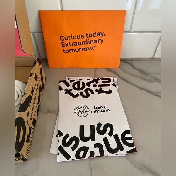 Baby Einstein • Magic Touch Xylophone Wooden Musical Toy with Lights - Picture 6 of 8